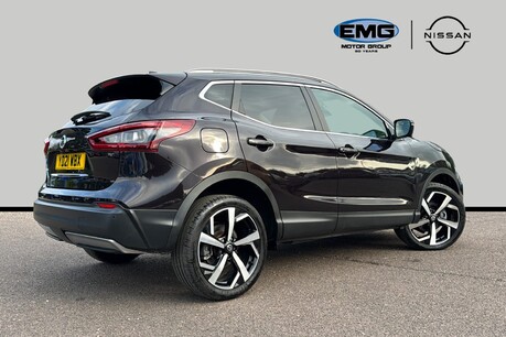 Nissan Qashqai 1.3 DIG-T N-Motion Euro 6 (s/s) 5dr 6