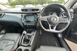 Nissan Qashqai 1.3 DIG-T N-Motion Euro 6 (s/s) 5dr 9