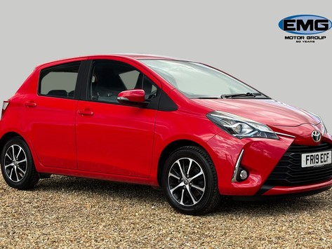 Toyota Yaris 1.5 VVT-i Icon Tech Hatchback 5dr Petrol Manual Euro 6 (111 ps)