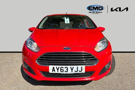 Ford Fiesta 1.5 TDCi Zetec Hatchback 5dr Diesel Manual Euro 5 (75 ps) 2