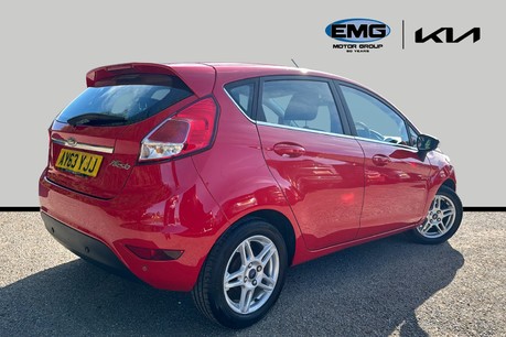 Ford Fiesta 1.5 TDCi Zetec Hatchback 5dr Diesel Manual Euro 5 (75 ps) 6