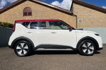 Kia Soul 64kWh Explore SUV 5dr Electric Auto (201 bhp) 2