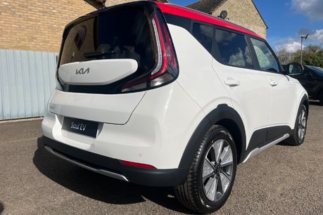 Kia Soul 64kWh Explore SUV 5dr Electric Auto (201 bhp) 3