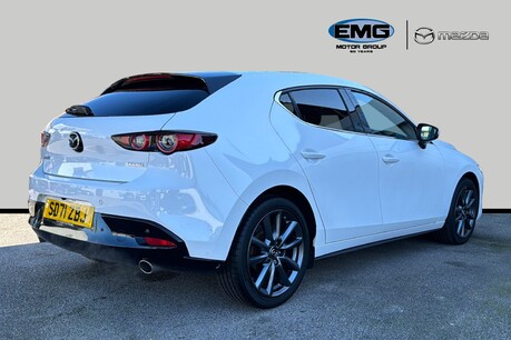 Mazda 3 2.0 MHEV SPORT LUX 6