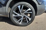 Volvo XC40 2.0 B4 MHEV R-Design Pro DCT Auto Euro 6 (s/s) 5dr 30