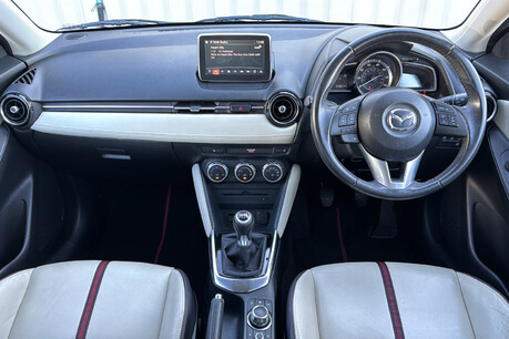 Mazda 2 1.5 SPORT NAV 8