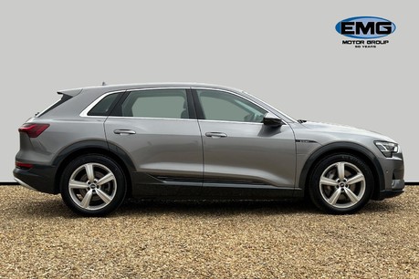 Audi E-Tron 55 Technik SUV 5dr Electric Auto quattro 95kWh (11kW Charger) (408 ps) 3