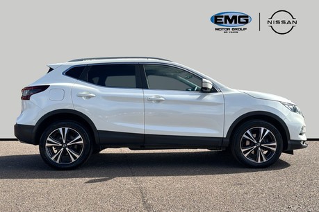 Nissan Qashqai 1.3 DIG-T N-Connecta DCT Auto Euro 6 (s/s) 5dr 3