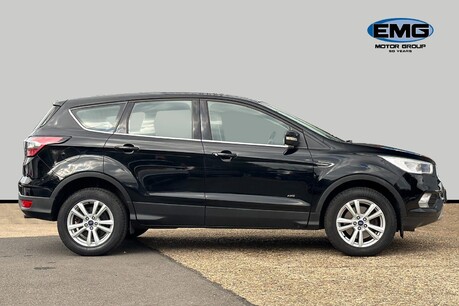 Ford Kuga 1.5T EcoBoost Zetec Auto AWD Euro 6 (s/s) 5dr 3