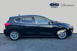 Ford Focus 1.5 TDCI TITANIUM 3