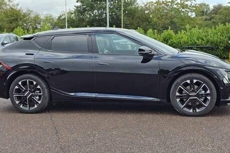 Kia EV6 84kWh GT-Line S Auto AWD 5dr 4