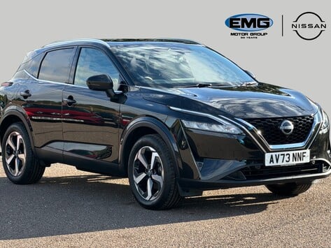 Nissan Qashqai 1.3 DIG-T MHEV N-Connecta Glass Roof Euro 6 (s/s) 5dr