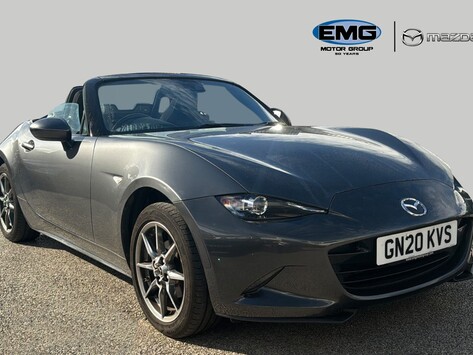 Mazda MX-5 1.5 SPORT