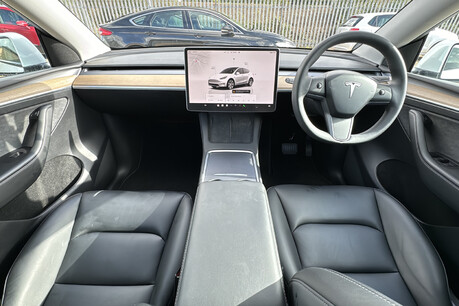 Tesla Model Y (Dual Motor) Long Range SUV 5dr Electric Auto 4WDE (384 bhp) 9