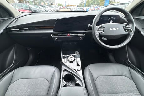 Kia Niro 64.8kWh 3 SUV 5dr Electric Auto (201 bhp) 8