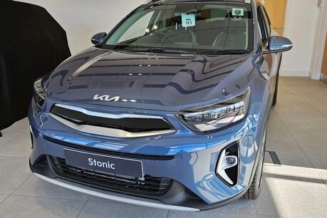 Kia Stonic 1.0 T-GDi MHEV Shadow Euro 6 (s/s) 5dr 2