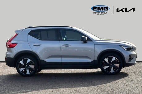 Volvo XC40 Recharge Twin 82kWh Core SUV 5dr Electric Auto AWD (408 ps) 4