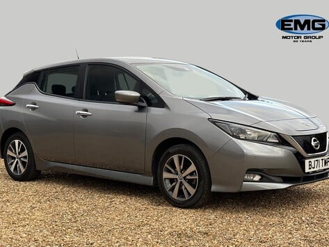 Nissan LEAF 40kWh Acenta Hatchback 5dr Electric Auto (150 ps)