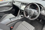 MG ZS 51.1kWh SE Auto 5dr 10