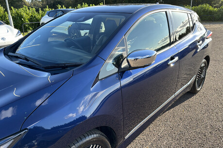 Nissan LEAF 39kWh Tekna Auto 5dr 36