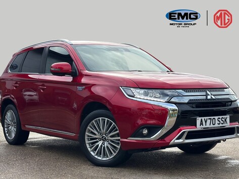 Mitsubishi Outlander PHEV DYNAMIC SAFETY