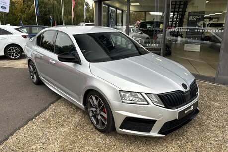 Skoda Octavia 2.0 TSI vRS DSG Euro 6 (s/s) 5dr 29