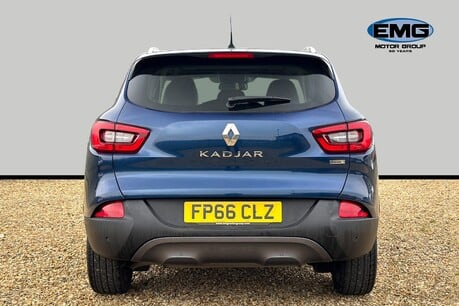 Renault Kadjar 1.5 dCi Signature Nav SUV 5dr Diesel EDC Euro 6 (s/s) (110 ps) 9