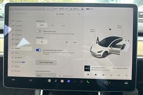 Tesla Model 3 Standard Range Plus Auto RWD 4dr 40