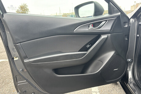 Mazda 3 2.0 SPORT NAV AUTO 51