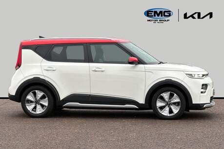 Kia Soul 64kWh First Edition SUV 5dr Electric Auto (201 bhp) 4