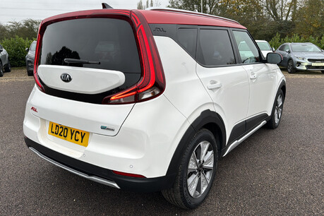 Kia Soul 64kWh First Edition SUV 5dr Electric Auto (201 bhp) 35