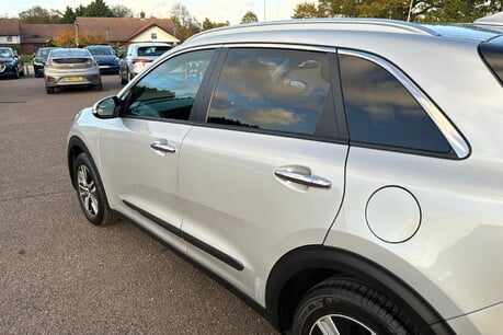 Kia Niro 1.6 GDi 2 SUV 5dr Petrol Hybrid DCT Euro 6 (s/s) (139 bhp) 38