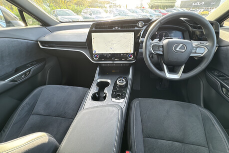 Lexus RZ 71.4kWh Takumi Auto DIRECT4 5dr 9