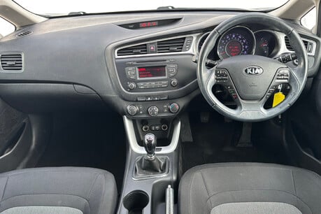 Kia Ceed 1.6 CRDi 2 Sportswagon 5dr Diesel Manual Euro 6 (s/s) (134 bhp) 9