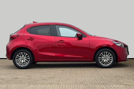 Mazda 2 1.5 90ps Exclusive-Line / Black Cloth 6