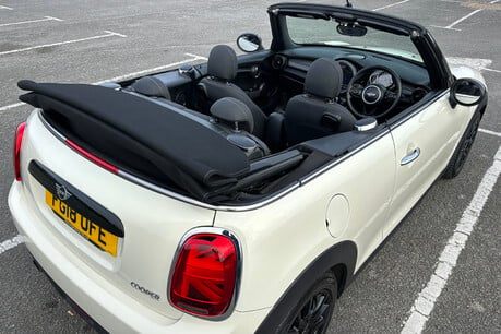 Mini Convertible 1.5 Cooper Convertible 2dr Petrol Manual Euro 6 (s/s) (136 ps) 38