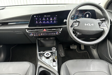 Kia Niro 3 9