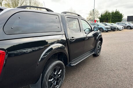 Nissan Navara 2.3 dCi Tekna Auto 4WD Euro 6 4dr 30