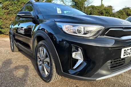 Kia Stonic 1.0 T-GDi 2 SUV 5dr Petrol Manual Euro 6 (s/s) (99 bhp) 29