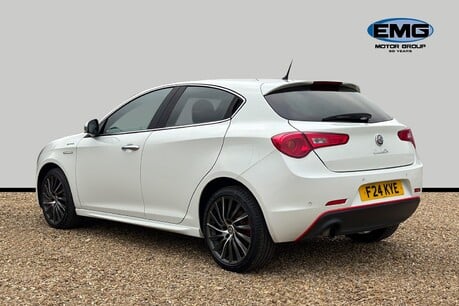 Alfa Romeo Giulietta 1.4 TB MultiAir Sportiva Hatchback 5dr Petrol Manual Euro 5 (s/s) (170 bhp) 5