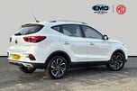 MG ZS EXCLUSIVE T-GDI 7