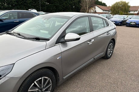 Hyundai IONIQ 38.3kWh Premium Hatchback 5dr Electric Auto (136 ps) 36