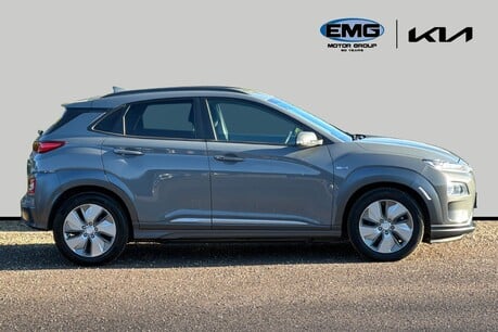 Hyundai KONA 64kWh Premium SUV 5dr Electric Auto (10.5kW Charger) (204 ps) 4