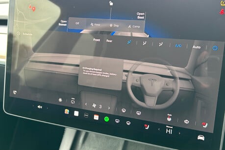 Tesla Model Y LONG RANGE AWD 16