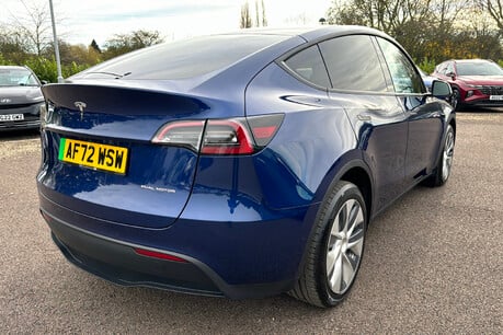 Tesla Model Y LONG RANGE AWD 35