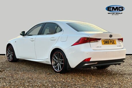 Lexus Is 2.5 300h F Sport Saloon 4dr Petrol Hybrid E-CVT Euro 6 (s/s) (223 ps) 5