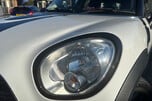 Mini Countryman 2.0 Cooper D SUV 5dr Diesel Auto ALL4 Euro 5 (112 ps) 33