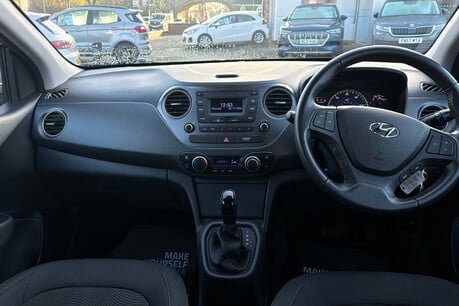 Hyundai i10 1.2 Premium 5dr Petrol Auto Euro 6 (87 ps) 9