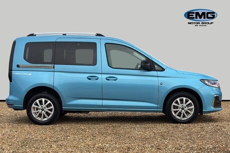 Ford Tourneo Connect 2.0 EcoBlue Titanium MPV 5dr Diesel Manual Euro 6 (s/s) (122 ps) 4