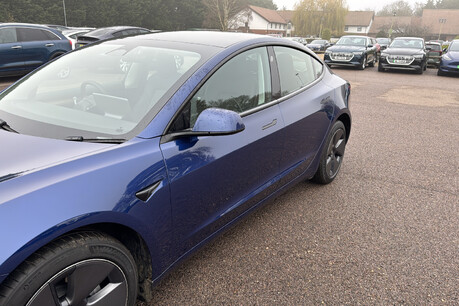 Tesla Model 3 Saloon 4dr Electric Auto RWD (241 bhp) 31